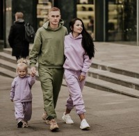 Дружина Буяльського: «Рації, тепловізори і так далі відправляються на допомогу нашій армії»