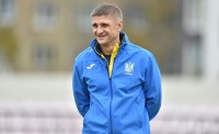Володимир Єзерський: «Для нашого тренерського штабу головне завдання — відновити футболістів»