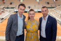 Шевченко, Світоліна і Стаховський разом з зірками англійського футболу влаштували благодійну вечерю на підтримку України