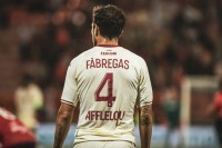 Фабрегас офіційно покинув «Монако»