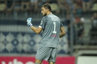 Бущан показав неприйстойний жест фанатам «Фенербахче» – відео