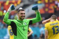 Бущан може залишити Саудівську Аравію: українським голкіпером цікавиться клуб з топ-ліги Європи