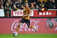 Гол + асист за «Мехелен». Швед забив божевільний м'яч у ворота «Вольфсбурга» прямим ударом з кутового 