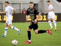 «Кортрейк» пропонував 500 тисяч за Сича - «Рух» зажадав 3 млн євро