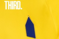 «Евертон» презентував третій комплект форми - жовто-синій