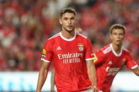 У стані суперника. Яремчук відіграв 30 хвилин у переможному матчі «Бенфіки» проти «Каса Піа»