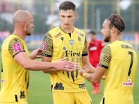 «Відписка. Вже набрид тролінг». «Рух» всерйоз розлютив своїх фанатів рядом іронічних постів про «Верес»