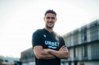 «Юда, клоун, змій». Вболівальники «Гента» розгнівані трансфером Яремчука