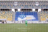 Журналіст назвав причини низької відвідуваності на матчі «Динамо» - АЕК