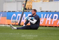 Журналіст: «Не розумію Бущана. Спершу він казав, що хоче спробувати себе за кордоном, а тепер так швидко повертається»