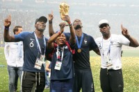 Матіаса Погбу заарештували за шантаж свого брата Поля