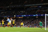 Акробатичний шедевр Голанда названо найкращим голом тижня у ЛЧ