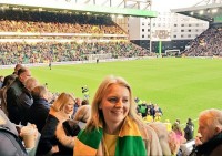 У прем'єрки Великої Британії проблеми через надмірні витрати на роботі. Частину грошей було віддано «Норвічу»