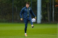 «Аякс» не готовий витрачати гроші на Матвієнка – джерело