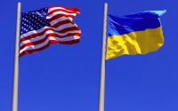 Bloomberg: США готові щомісяця виділяти Україні 1,5 мільярда доларів до кінця війни