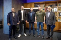 «Динамо» стало партнером UNITED24 - кияни передали зароблені гроші за благодійну гру з «Евертоном»