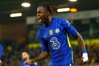 Офіційно. «Челсі» продовжив контракт із захисником на шість років