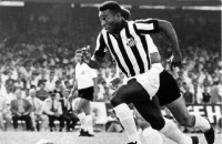 Родина Пеле просить «Сантос» закріпити 10 номер за «Королем футболу»: у клубі проти такої ідеї