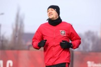 «Кривбас» розірвав контракт із захисником, який грав у «Валенсії»