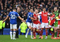 «Арсенал» – «Евертон»: прогноз букмекерів на битву Зінченка і Миколенка в АПЛ