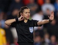 Статистика Монзуль для «Динамо» та «Шахтаря». Чи має критика жінки-арбітра підстави?