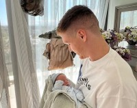 Віктор Циганков показав новонародженого сина: відоме ім'я малюка ексзірки «Динамо»