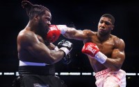Джошуа повернувся! Британець за очками переміг американця Франкліна