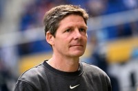 ОФІЦІЙНО. Наставник «Айнтрахта» достроково залишить клуб. Він виграв ЛЄ