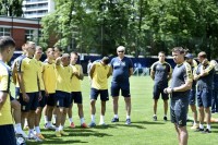 Із поверненням Ваната. Молодіжна збірна України готується до півфіналу з Іспанією й перебирається в Бухарест