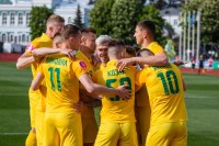 «Полісся» показало новий корпус команди на базі: кадри вражаючої сучасної споруди для футболістів Калітвинцева