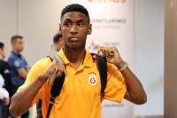 Незважаючи на протести «Шахтаря» у ФІФА: «Галатасарай» заявив Тете на матчі Ліги чемпіонів