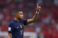 Анчелотті: «На 100 відсотків виключаю підписання «Реалом» Мбаппе в це трансферне вікно»