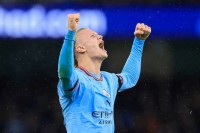 Великі інвестиції Холанда. ЗМІ звинувачують його в шахрайстві, таким чином він хоче уникнути податкі