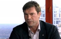 В держзрадника Царьова стріляли. Він у важкому стані