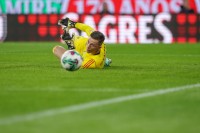 Clean sheet Трубіна. «Бенфіка» обіграла «Фамалікау» і вийшла в 1/8 фіналу Кубка