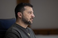 Володимир Зеленський: «Війна входить у нову фазу. Ми не здаємось»