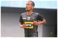 Йому точно 17? Тренер збірної Камеруну викликав «юного» гравця на КАН