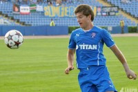 «Вони не знають, що таке полуниця»: Фещук пригадав ситуацію навколо мовного питання в Криму