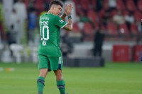 І гроші не тішать. Фірміно провалився у Саудівській Аравії й хоче поїхати