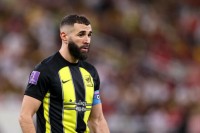 Анчелотті просить «Реал» повернути Бензема