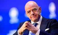 ​Президент ФІФА: «Ми маємо присуджувати технічні поразки командам, які причетні до расизму»