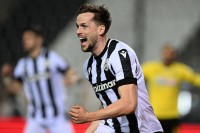 Очна зустріч екс-динамівців у Греції. Кендзьора забив у ворота команди Віди 