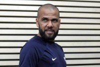 Дані Алвеса засуджено до 4,5 років в'язниці