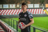 Скаути «Манчестер Сіті» переглядатимуть воротаря збірної України