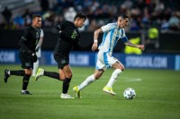 Збірна Аргентини без травмованого Мессі розгромила команду Сальвадора