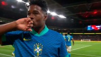 Бразилія напіврезервом перемогла Англію на Вемблі – 17-річний суперталант забив дебютний гол за «селесао»