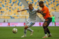 Чи був фол на Буяльському перед пенальті в матчі «Шахтар» – «Динамо»: ексарбітр ФІФА розібрав скандальний момент Класичного