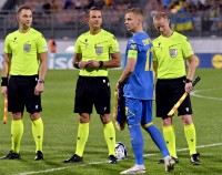 На Євро-2024 арбітри пояснюватимуть рішення ВАР лише капітанам