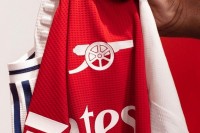 «Арсенал» презентував форму на наступний сезон - фото