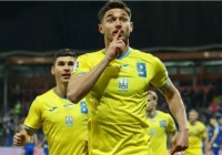 Яремчук виніс вердикт всім нападникам збірної України: форвард Валенсії розказав про Довбика, Ваната і Сікана